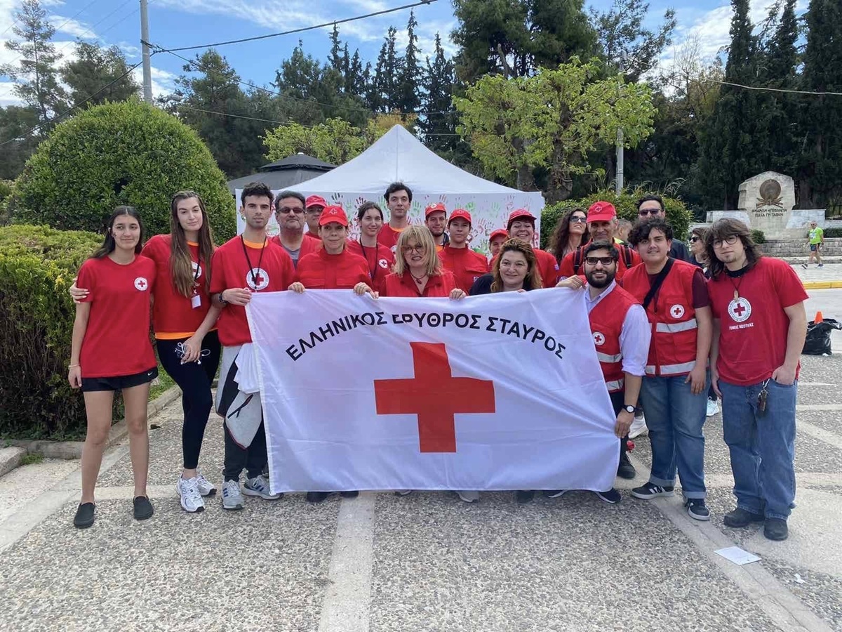 Ο Ελληνικός Ερυθρός Σταυρός γιορτάζει την Παγκόσμια Ημέρα Νεολαίας προσκαλώντας παιδιά και έφηβους να λάβουν μέρος στο πλούσιο ανθρωπιστικό έργο του Τομέα Νεότητας