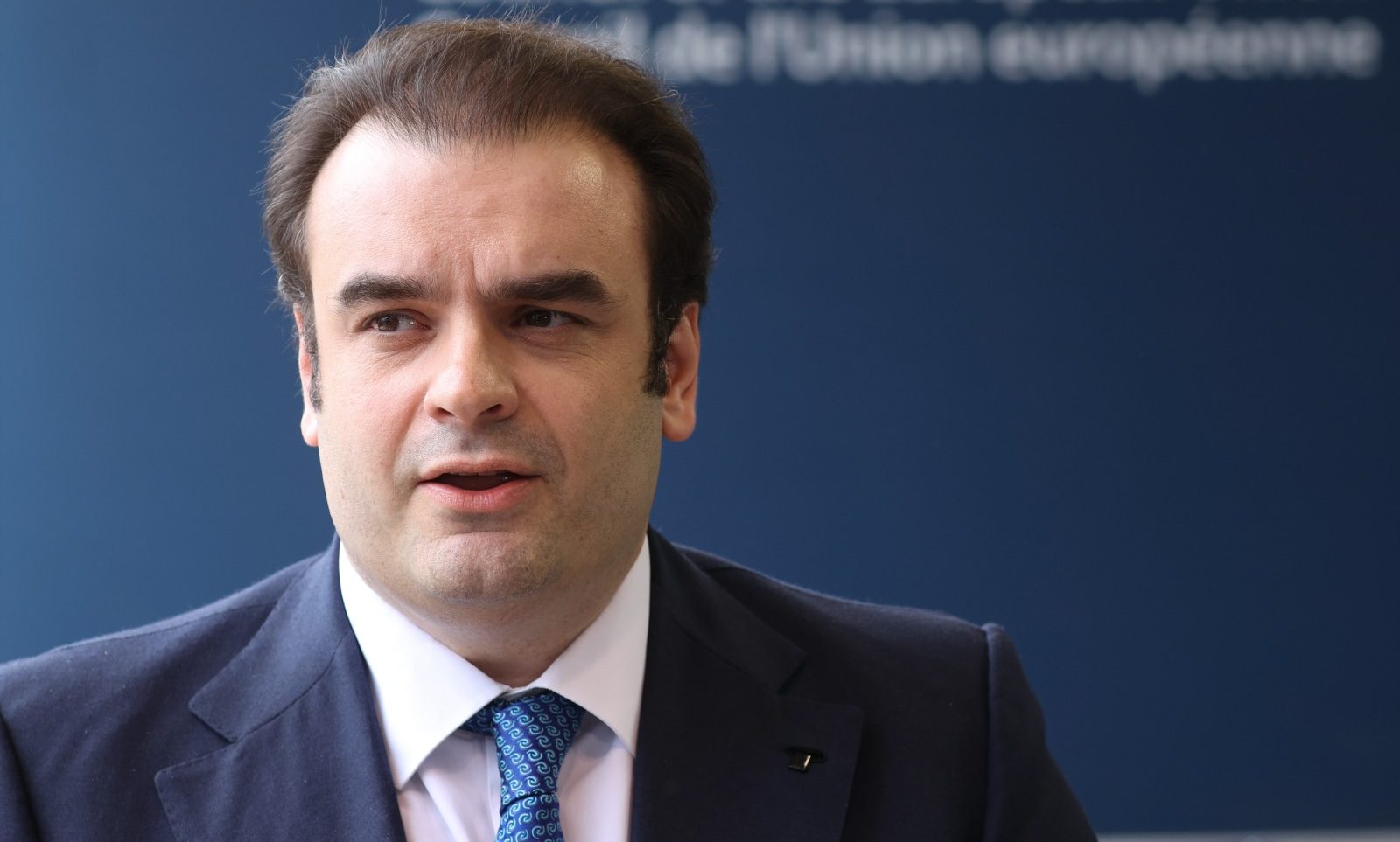 Κυριάκος Πιερρακάκης: Νέο πρότυπο για τις τράπεζες
