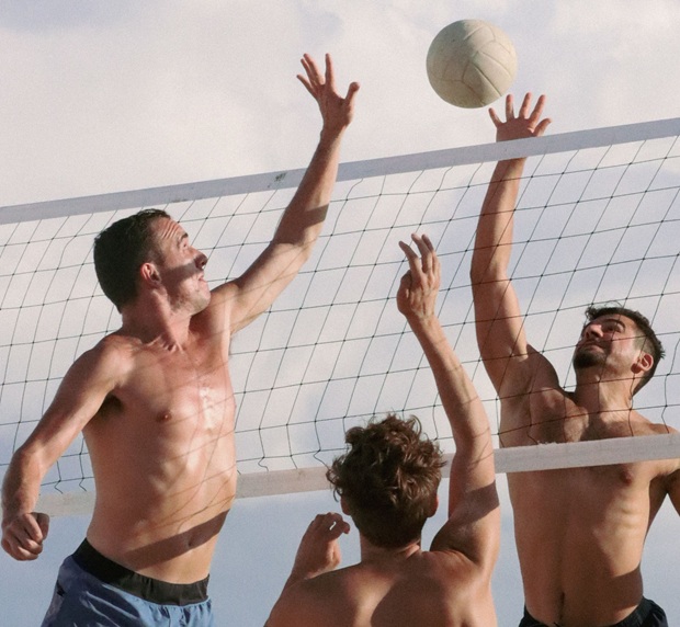 Beach volley και ρακέτες – Οδηγός προστασίας του ώμου στην άμμο