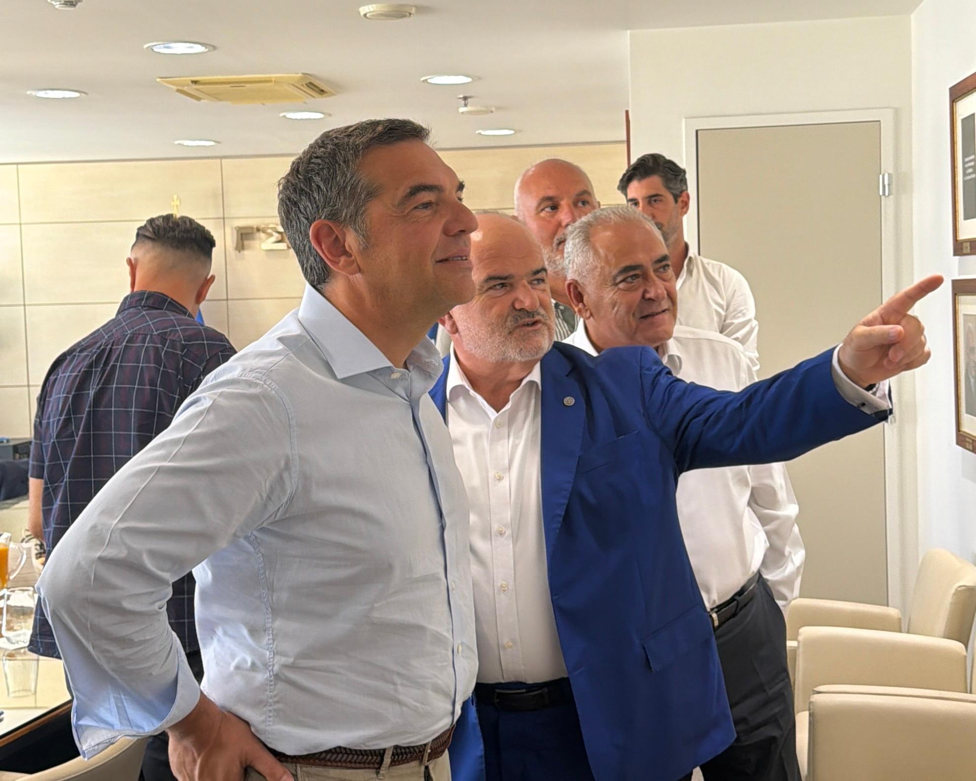 Συνάντηση Αλέξη Τσίπρα με τους προέδρους της ΓΣΕΒΕΕ και του Επαγγελματικού Επιμελητηρίου